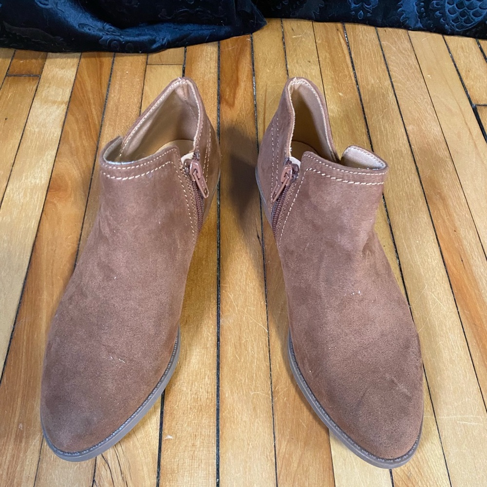 Time and Tru Brown Suede Flats